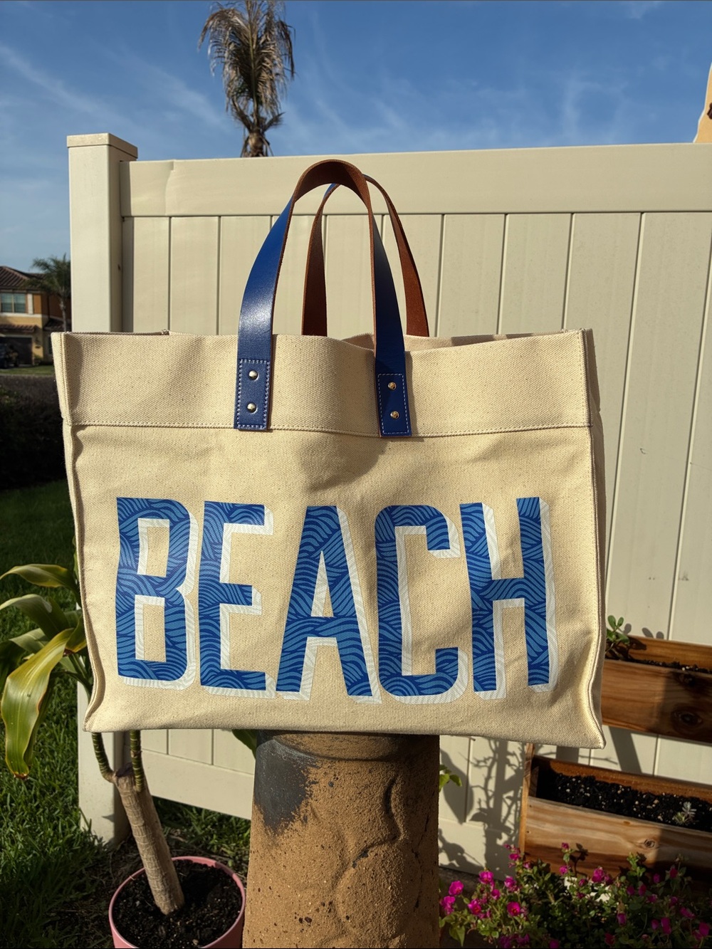 Authentic Tommy Bahama Canvas Beach Bag